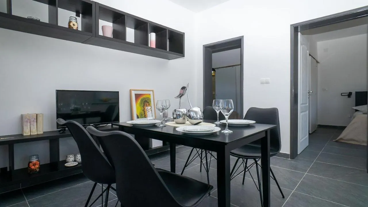 Apartments Annela Trogir 0*,  Croatia