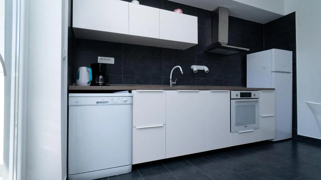 Apartments Annela Trogir